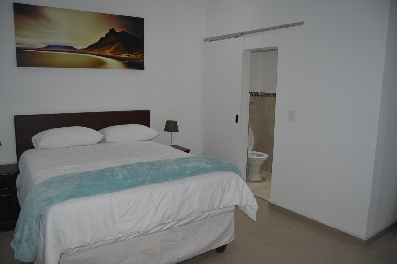 Fama Lodge Rm12 Cape Town Exterior foto